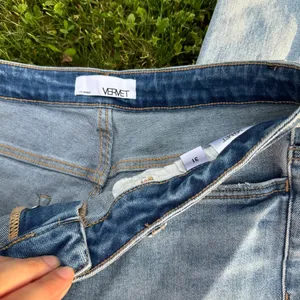 VERVET™ High Rise Ripped Straight Jean thumbnail 3