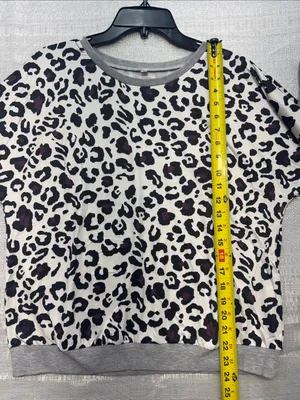 Leopard Print Women's Pajama Set thumbnail 9