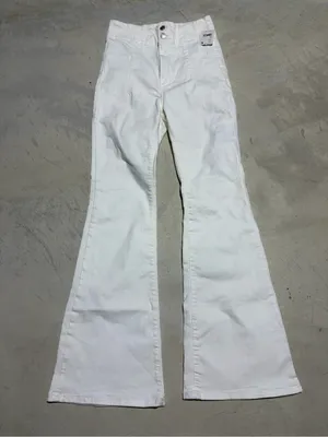We the free people NWT Women’s White Flared Jeans 30 MARKS MSRP$98 thumbnail 1