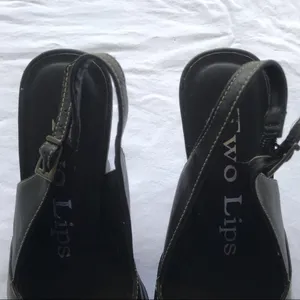 two lips platform wedges Black Size 6 thumbnail 4