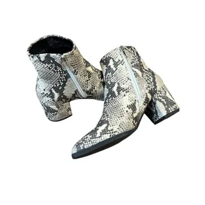 Madden Girl Dafnii Snake Print Ankle Boots 7.5M Pointed Toe Block Heel Side Zip thumbnail 9