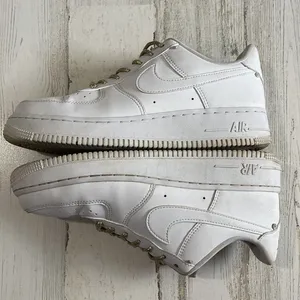 Nike AirForce Ones Size 8.5 thumbnail 8