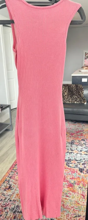Amazon Dress Pink Midi thumbnail 1