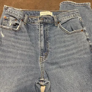 Abercrombie 90s Slim Straight Ultra High Rise Jeans thumbnail 3