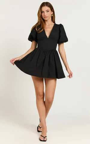 New Showpo Nelli Mini Dress Puff Sleeve Shirred Back Dress Size Small MSRP $109 thumbnail 4