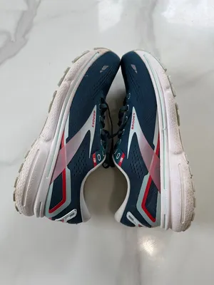 Brooks Navy Athletic Running Shoes with White and Red Accents thumbnail 9