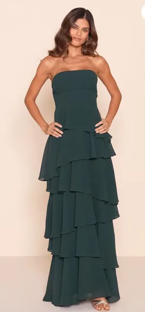 NWT Lulu’s Gorgeous Essence Emerald Strapless Tiered Maxi Dress plus bridesmaid thumbnail 1