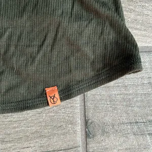 YCO Active green tank top thumbnail 2
