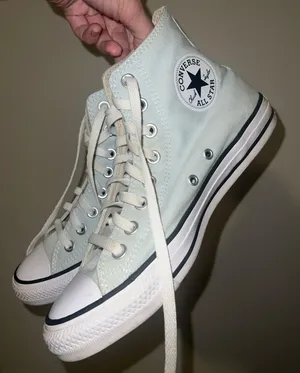Converse Blue High Top thumbnail 1