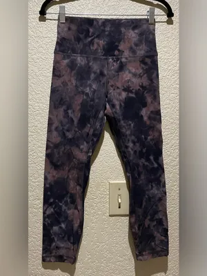Lululemon Align Diamond Dye High-Waist Crop 23” Leggings grey pink size 6 thumbnail 4