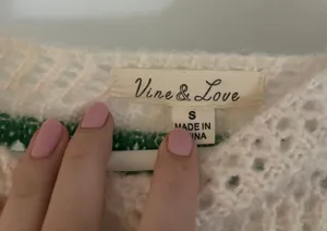 Vine And Love Sweater thumbnail 2