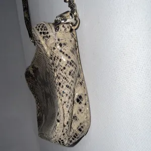 Michael Kors Snakeskin Handbag/Cross body Purse‎ Good Condition. thumbnail 11