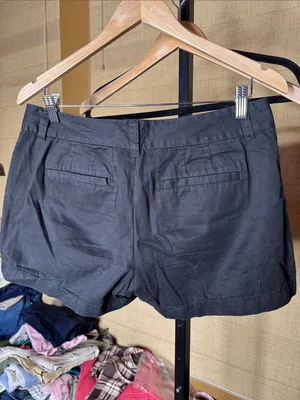 LOFT Riviera Black Cotton Chino Shorts Size 6 thumbnail 6