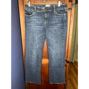 White House Black Market Blanc Bootcut Jeans Dark Wash Embroidered Floral 10 thumbnail 3