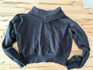 Aritzia TNA Sweatfleece Terry Fleece Boyfriend Fit thumbnail 5