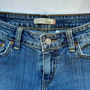 Levi’s 515 Bootcut Jeans 6M thumbnail 5