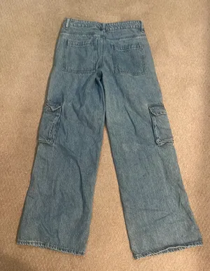 Kendall + Kylie Cargo Jeans thumbnail 3