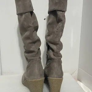 Bass under-the-Knee Slouch Suede Boots - Gray thumbnail 3