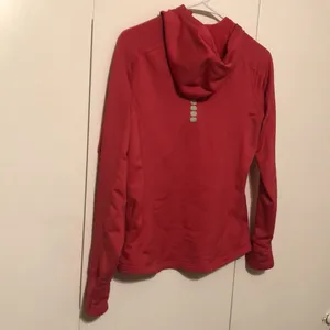 Nike Fit Dry Women’s Medium Pink Color Long Sleeve Hooded Pullover thumbnail 5