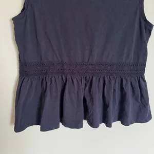 Barbour Willow Swing Top – Women’s US 8 / UK 12 Midnight Navy Crochet Tie Back thumbnail 2