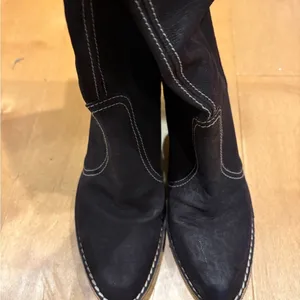 Stuart Weitzman tall suede pull on boots with stitching 8 brown thumbnail 4