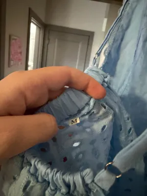 Light Blue Eyelet Plunge Neck Peplum Top Size Medium thumbnail 5