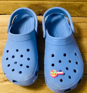Crocs lite blue men's size 4 women size 6 thumbnail 1