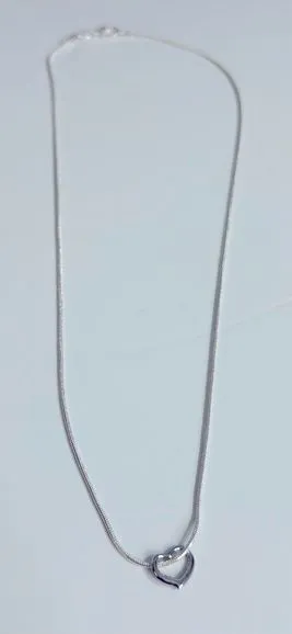 Elegant‎ Sterling Silver 925 Heart Necklace and Charm thumbnail 1