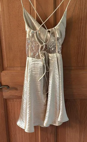 Lucy in the Sky Size Extra Small XS Gold Formal Prom Dress thumbnail 3