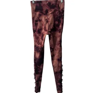 Victoria’s Secret Flow On Point Tye Dye Leggings thumbnail 4