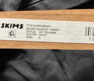 SKIMS Fits Everybody Short Sleeve T-Shirt S thumbnail 5