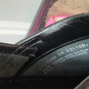 Dansko Women’s Black/Gray Marbled Patent Leather Slip-On Clogs EU 36 thumbnail 6
