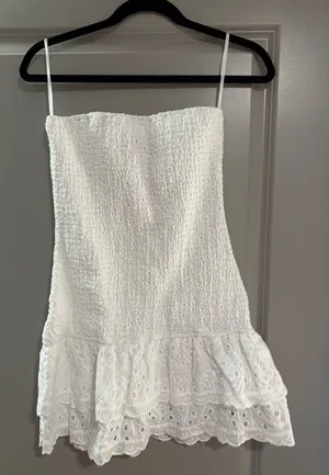 Edikted white strapless white dress thumbnail 1