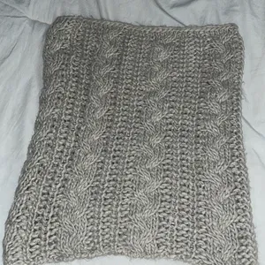 Aerie infinity scarf thumbnail 1
