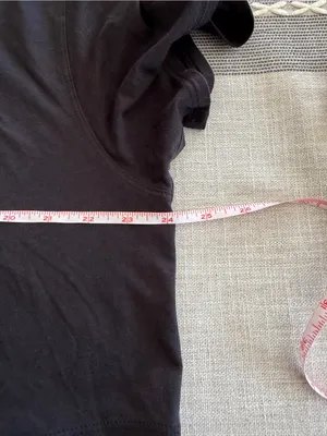 Lululemon All Yours Cropped T-Shirt Black thumbnail 8