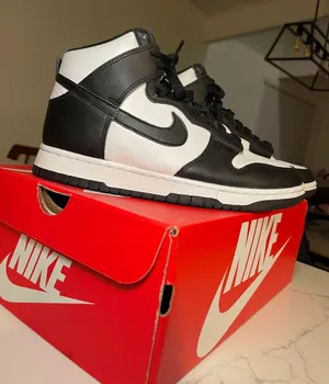 Dunk High Black White Panda thumbnail 1