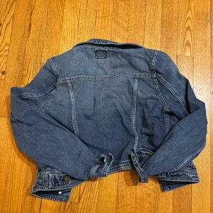 American Eagle Jean Jacket Size Medium  thumbnail 5
