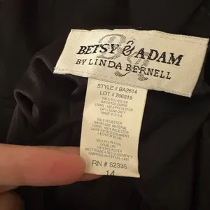 Betsy & Adam Vintage Y2K Black Ruched Rhinestone Midi Homecoming Dress Modern 6‎ thumbnail 6
