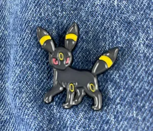 Umbreon Enamel Pin Black thumbnail 1