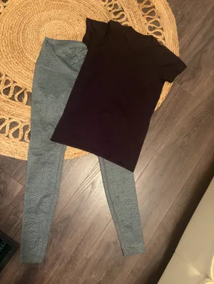 Lululemon outfit size medium thumbnail 1