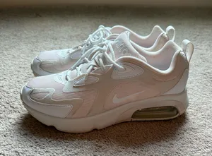 Nike Air Max 200  thumbnail 1