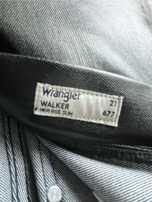 WRANGLER Walker 677 High Rise Slim Black Faux Leather Jeans Size 27 Cowgirl Rode thumbnail 4