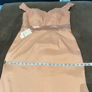 Women’s Full Length Off the Shoulder Party Formal Dress Small Train Size 10 NWT thumbnail 10