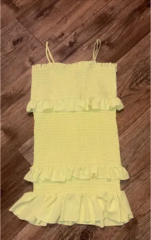Forever 21 neon yellow dress thumbnail 2