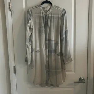 Aritzia Wilfred Gray Beige Silk Bossut Long Sleeve Button Down Mini Dress thumbnail 2
