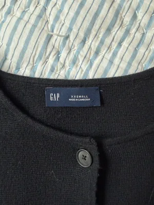Gap Top Women’s thumbnail 2