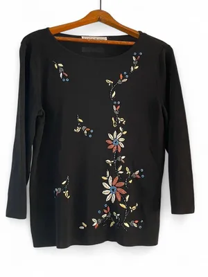 Lucia Burns Women's L Vintage 90s Black Embroidered Floral 3/4 Sleeve Knit Top thumbnail 1