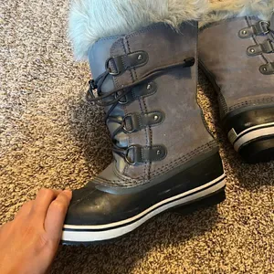 Sorel Joan of Arctic winter boots thumbnail 4