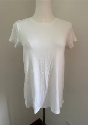 Oh Baby by Motherhood White Short Sleeve Crew Tee thumbnail 1