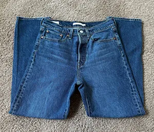 Levi’s Wedgie Straight Jeans thumbnail 1